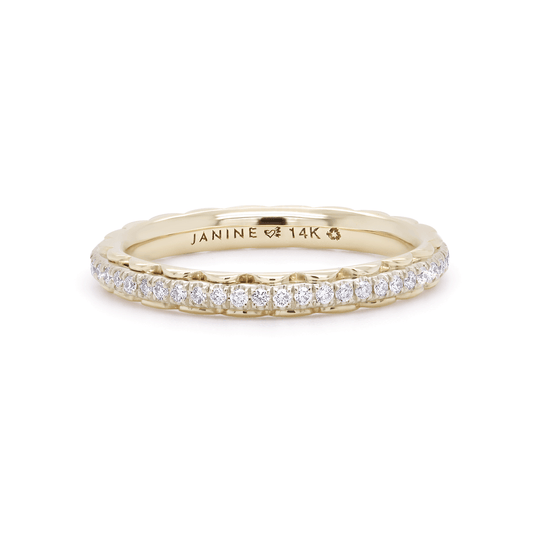 Sustainable eternity band with lab-grown diamonds. Modern design in 18k recycled yellow gold and white gold